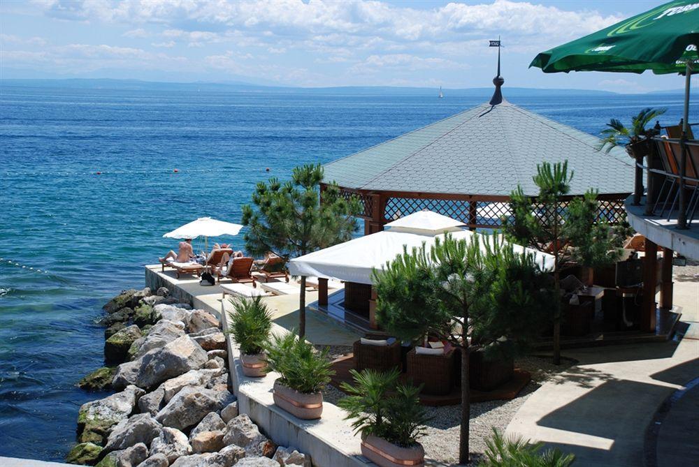 Hotel Galeb Opatija Exterior photo