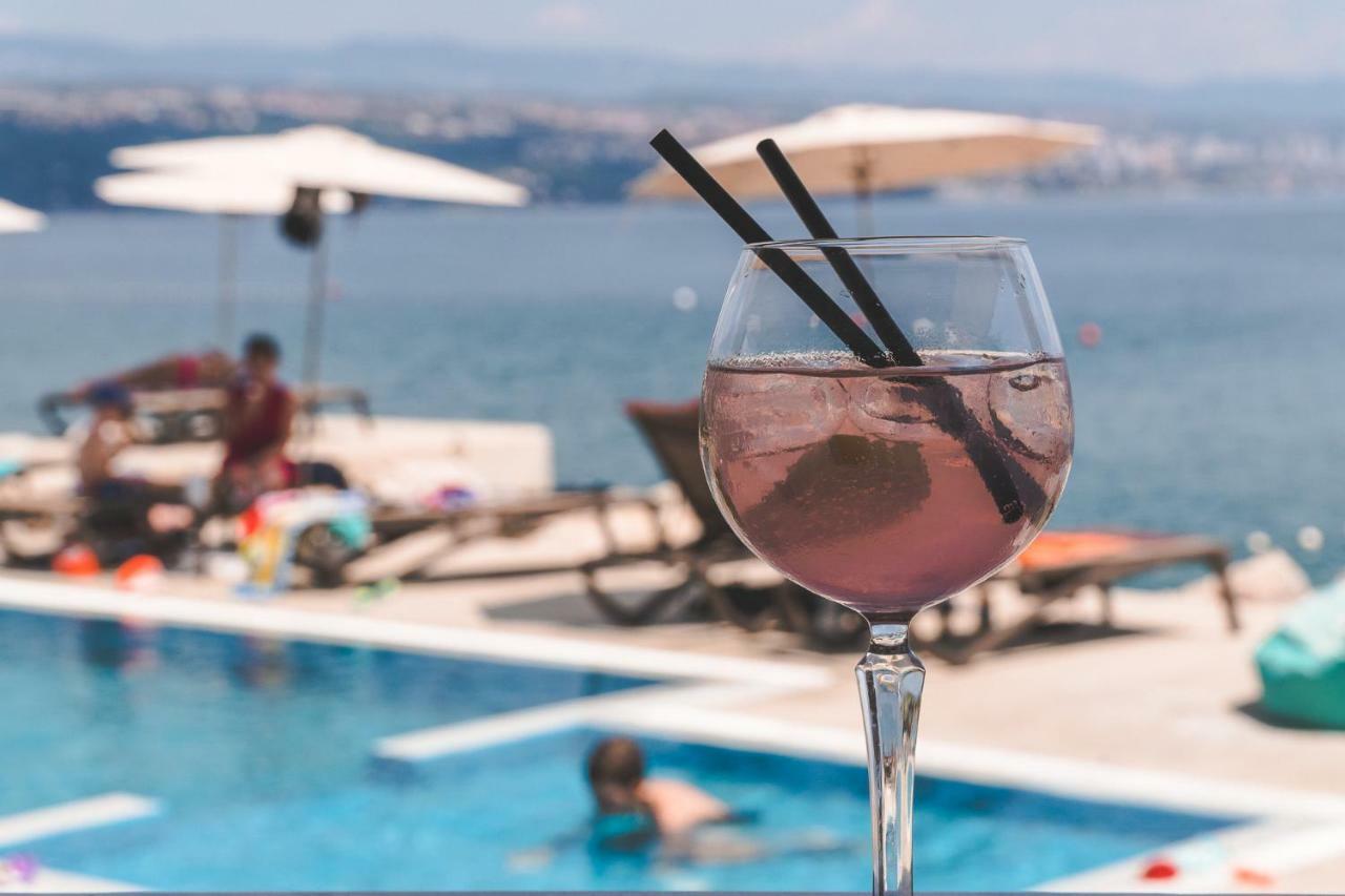 Hotel Galeb Opatija Exterior photo